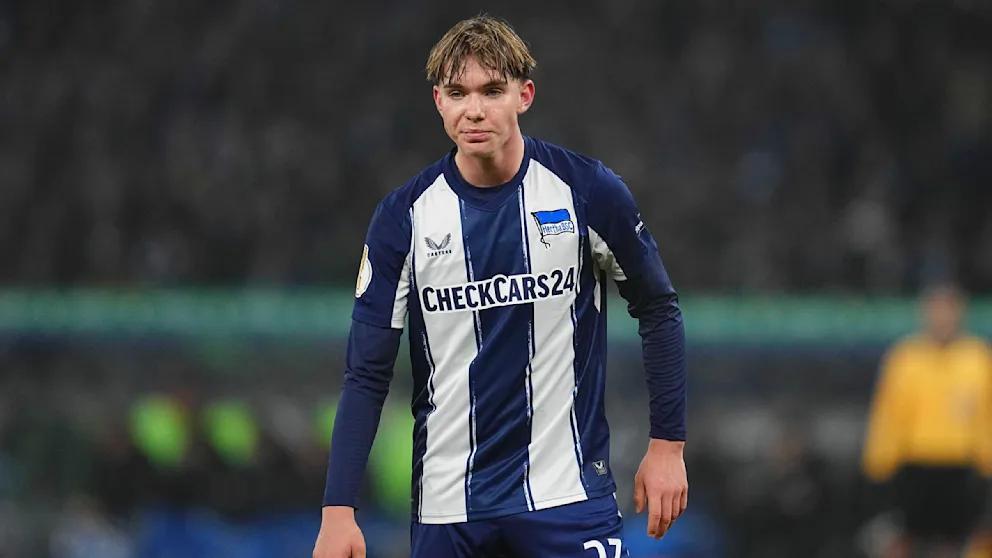 华体会体育赛事-图片报：拜仁有意16岁中场艾希霍恩，球员目前身价2000万欧