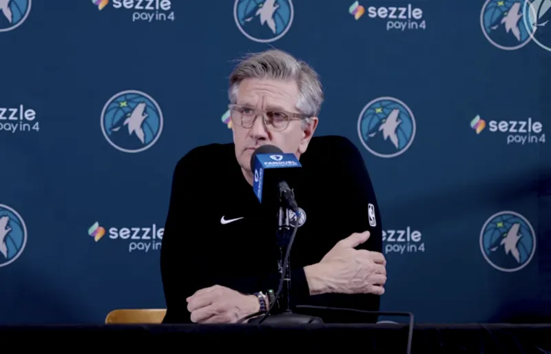 华体会平台入口-芬奇采访全文：麦丹复出状态很不错，失误过多没能逆转局势